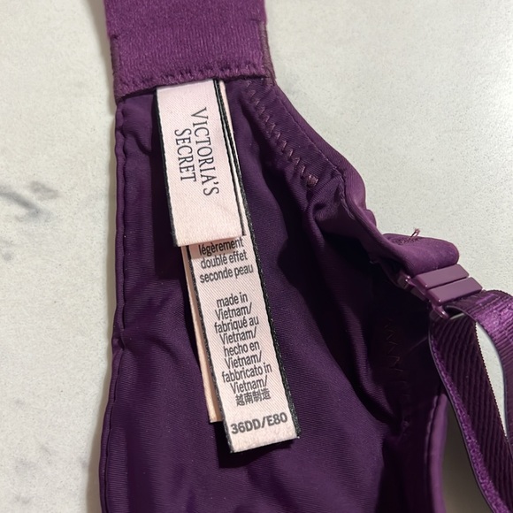 Victoria’s Secret Bra - Picture 5 of 10